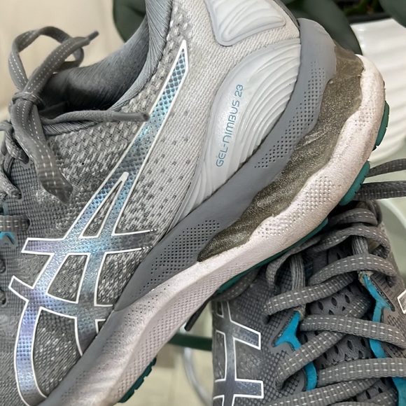 Asics | Shoes | Asics Sneakers Run Or Walk Casual In Good Condition ...